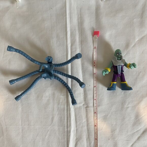 brainiac action figure 4” Tall - Picture 1 of 6
